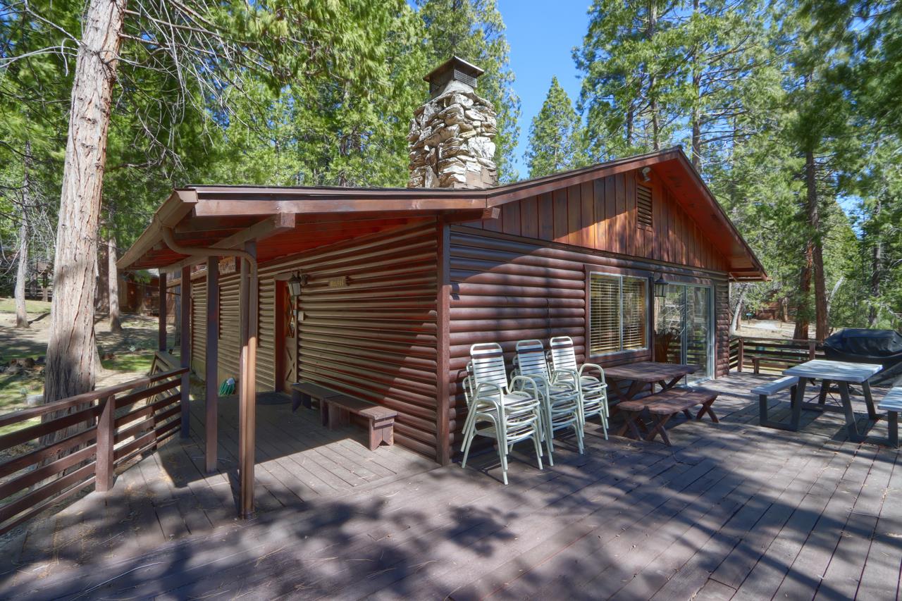 2628 W Bruce, Wawona, CA 95389