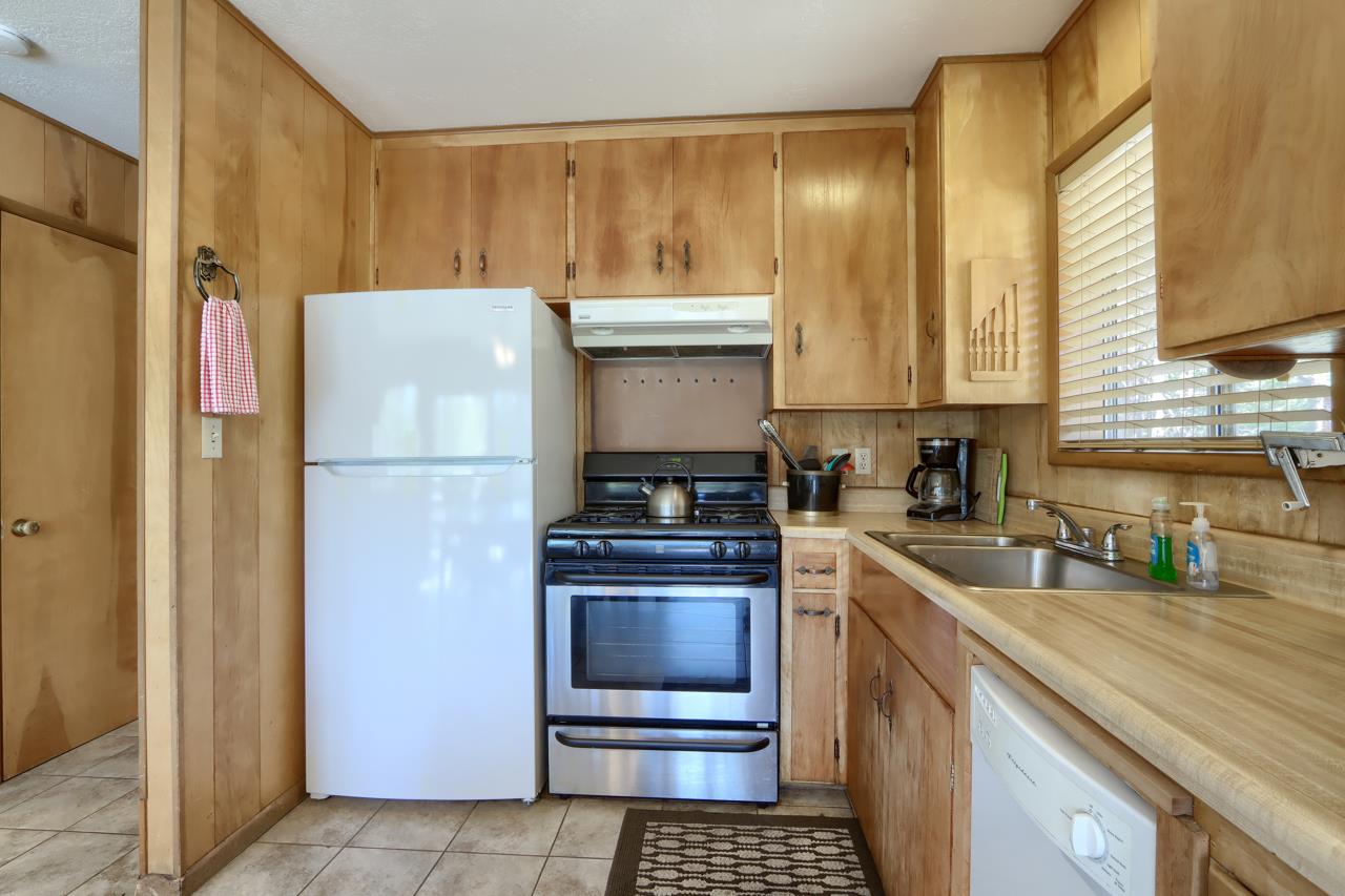 2628 W Bruce, Wawona, CA 95389