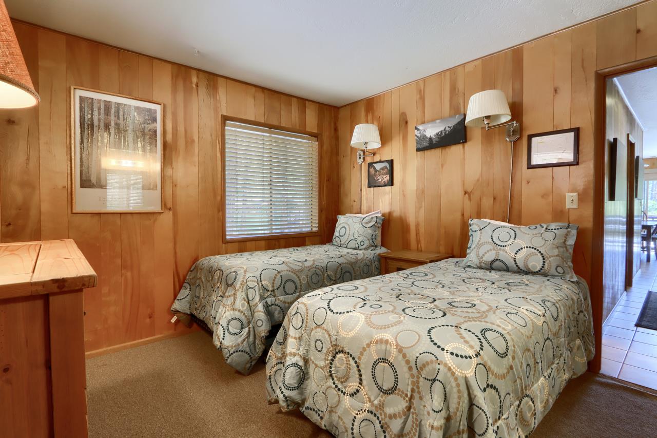 2628 W Bruce, Wawona, CA 95389