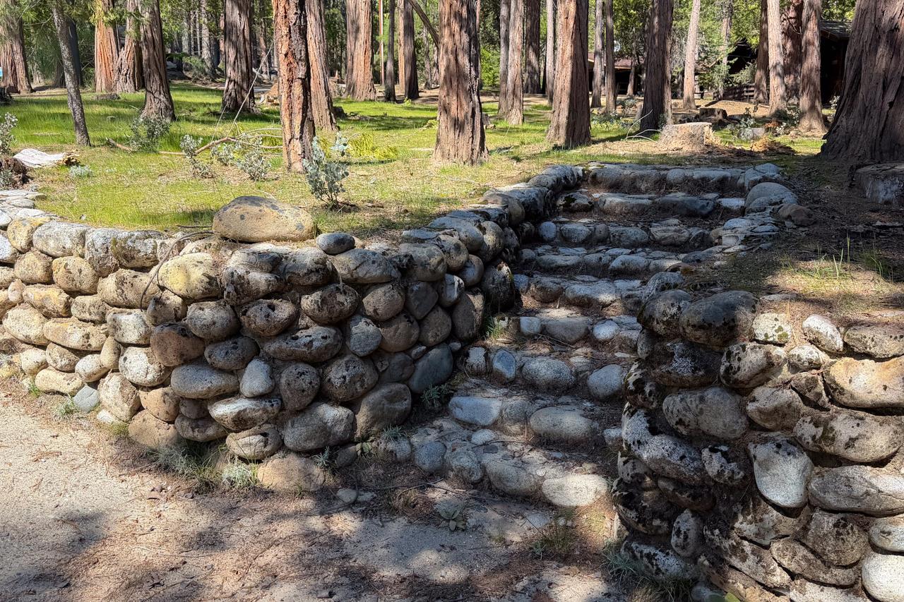 2628 W Bruce, Wawona, CA 95389