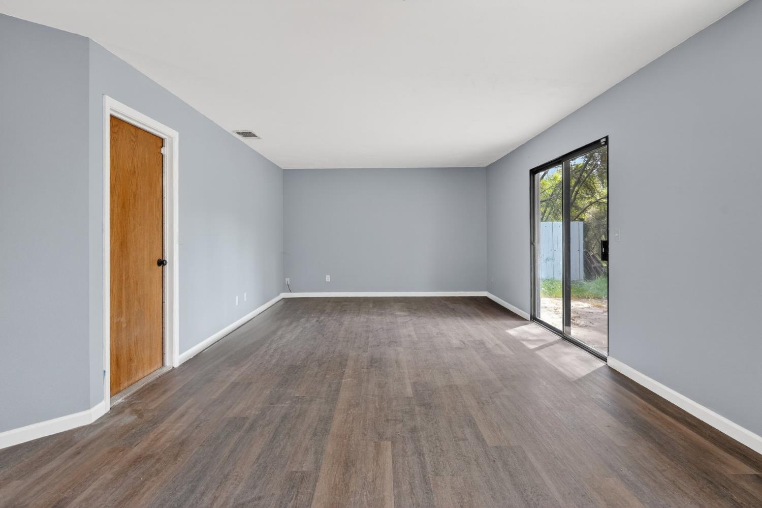 40790 Hwy 49, Oakhurst, CA 93644