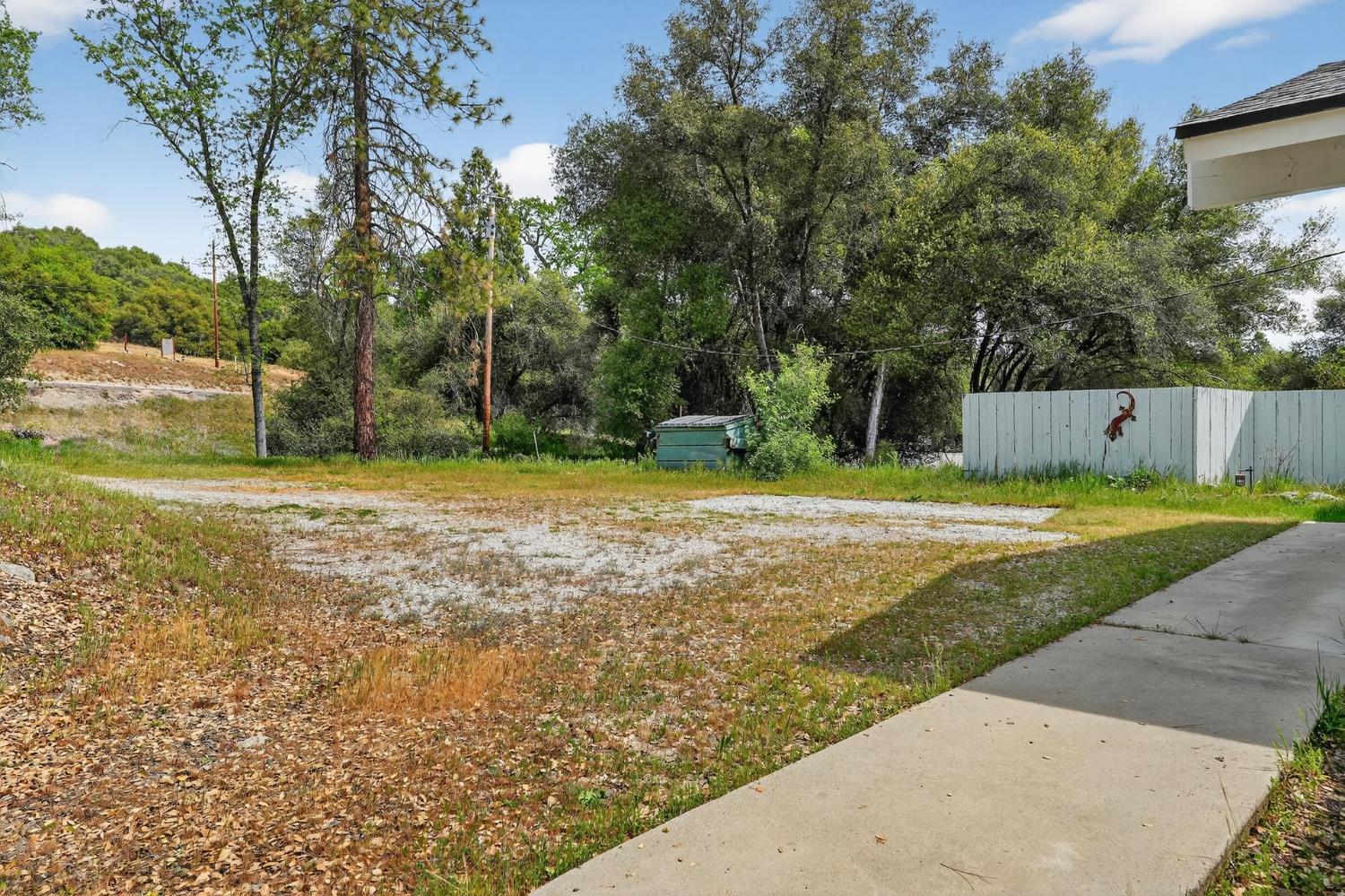 40790 Hwy 49, Oakhurst, CA 93644