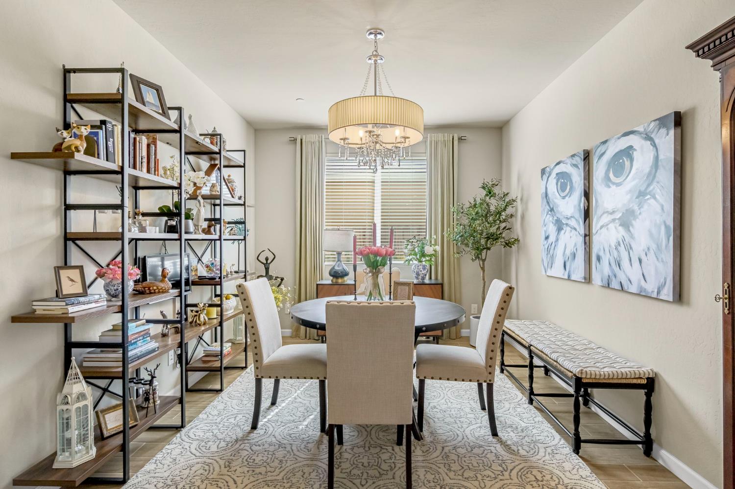 994 Groveland Ave W, Madera, CA 93636