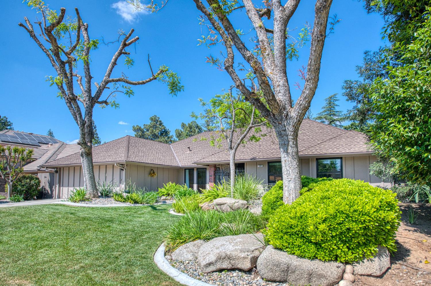 480 E Cole Ave, Fresno, CA 93720