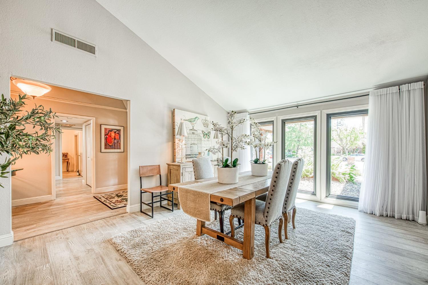 480 E Cole Ave, Fresno, CA 93720