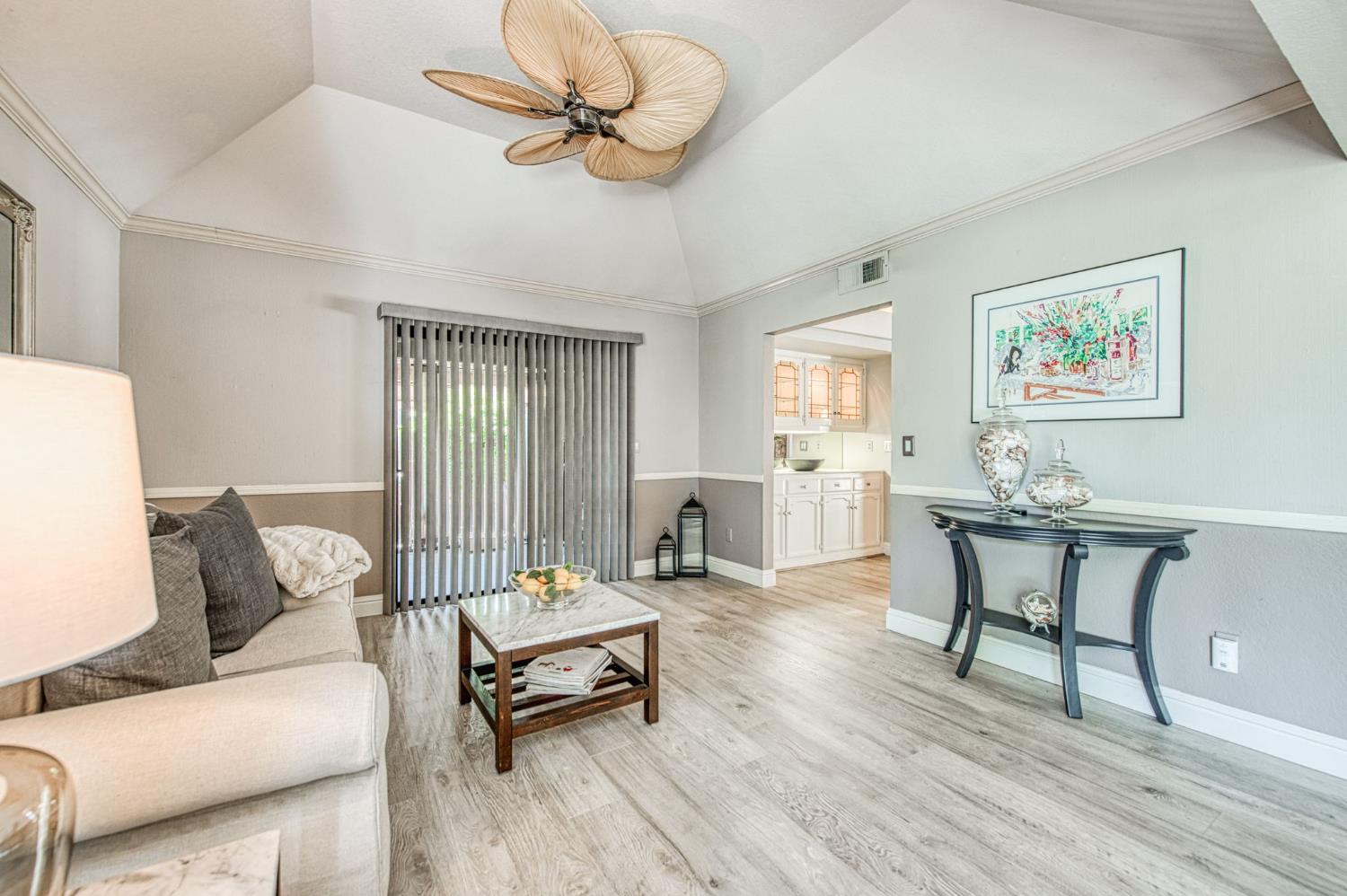 480 E Cole Ave, Fresno, CA 93720