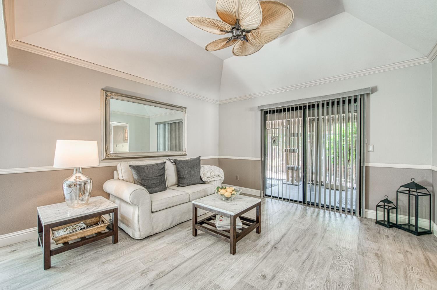 480 E Cole Ave, Fresno, CA 93720