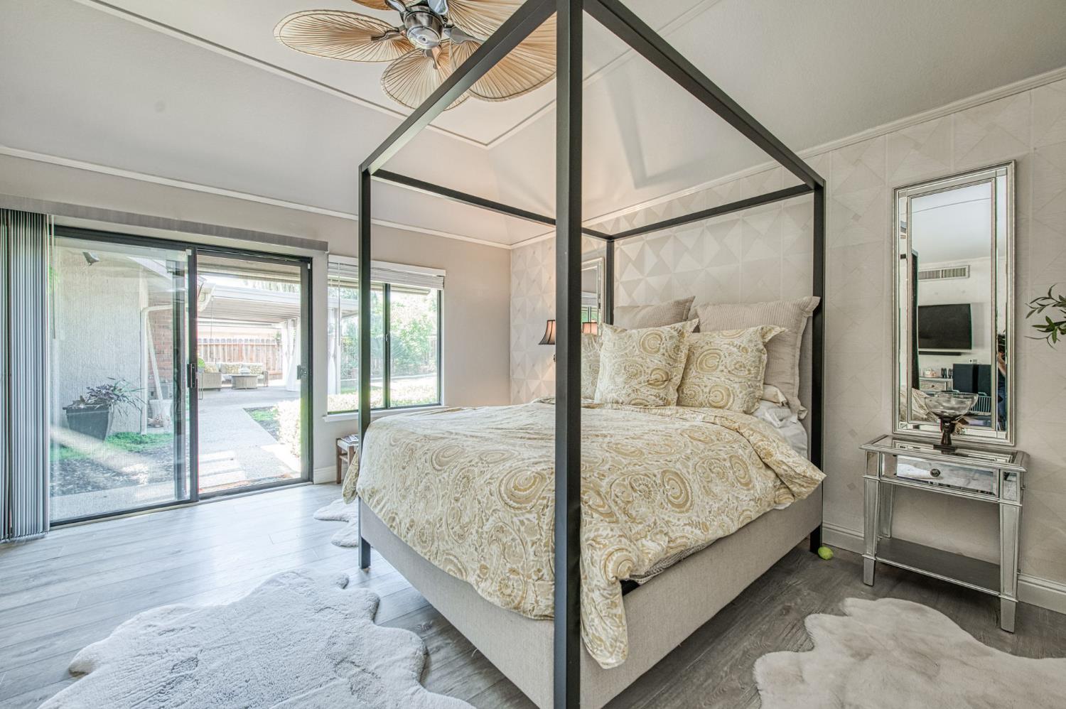 480 E Cole Ave, Fresno, CA 93720