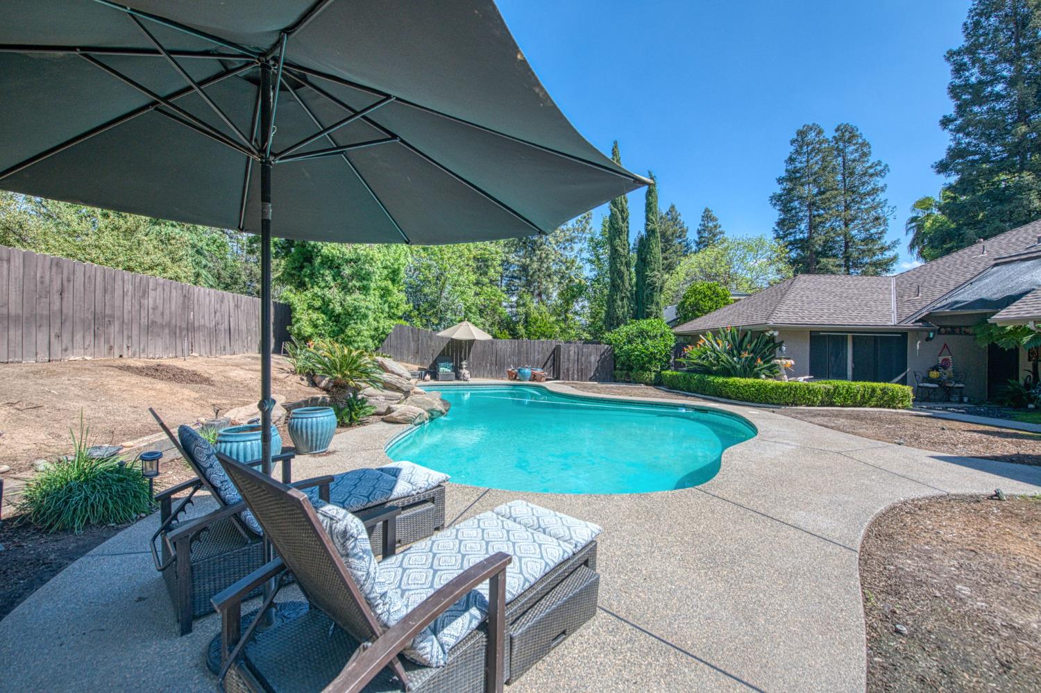 480 E Cole Ave, Fresno, CA 93720