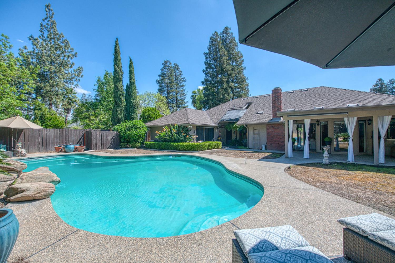 480 E Cole Ave, Fresno, CA 93720