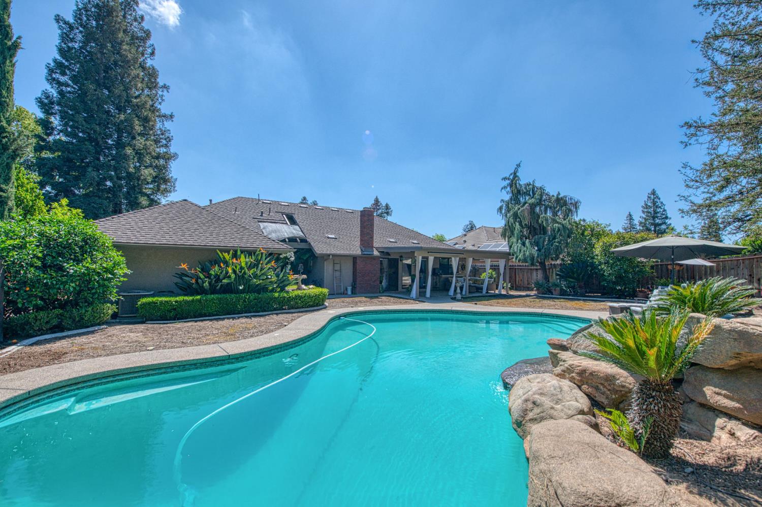 480 E Cole Ave, Fresno, CA 93720