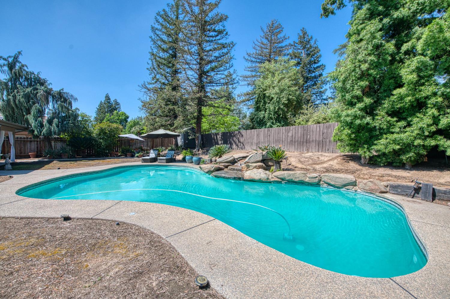 480 E Cole Ave, Fresno, CA 93720