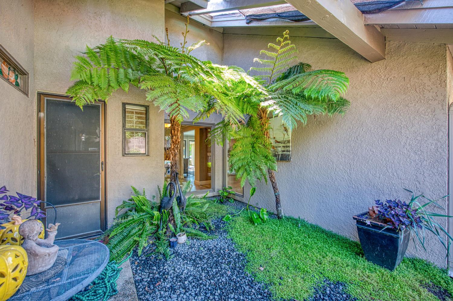 480 E Cole Ave, Fresno, CA 93720