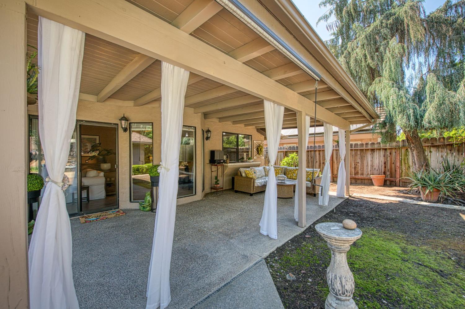 480 E Cole Ave, Fresno, CA 93720