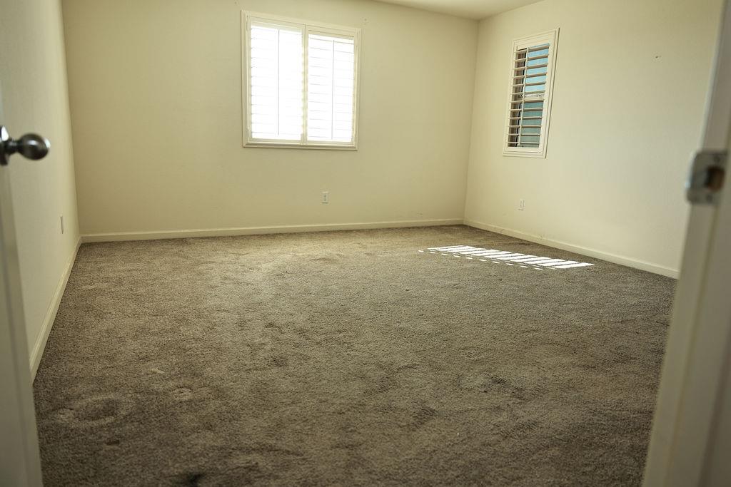 1382 Shoreline Dr, Madera, CA 93637