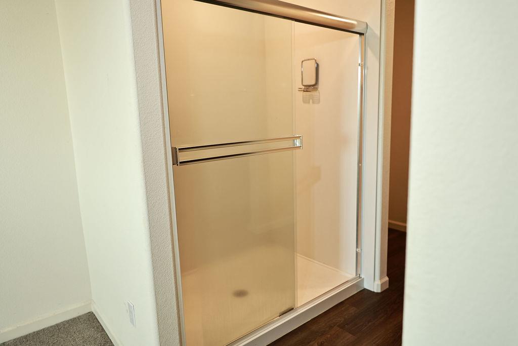 1382 Shoreline Dr, Madera, CA 93637