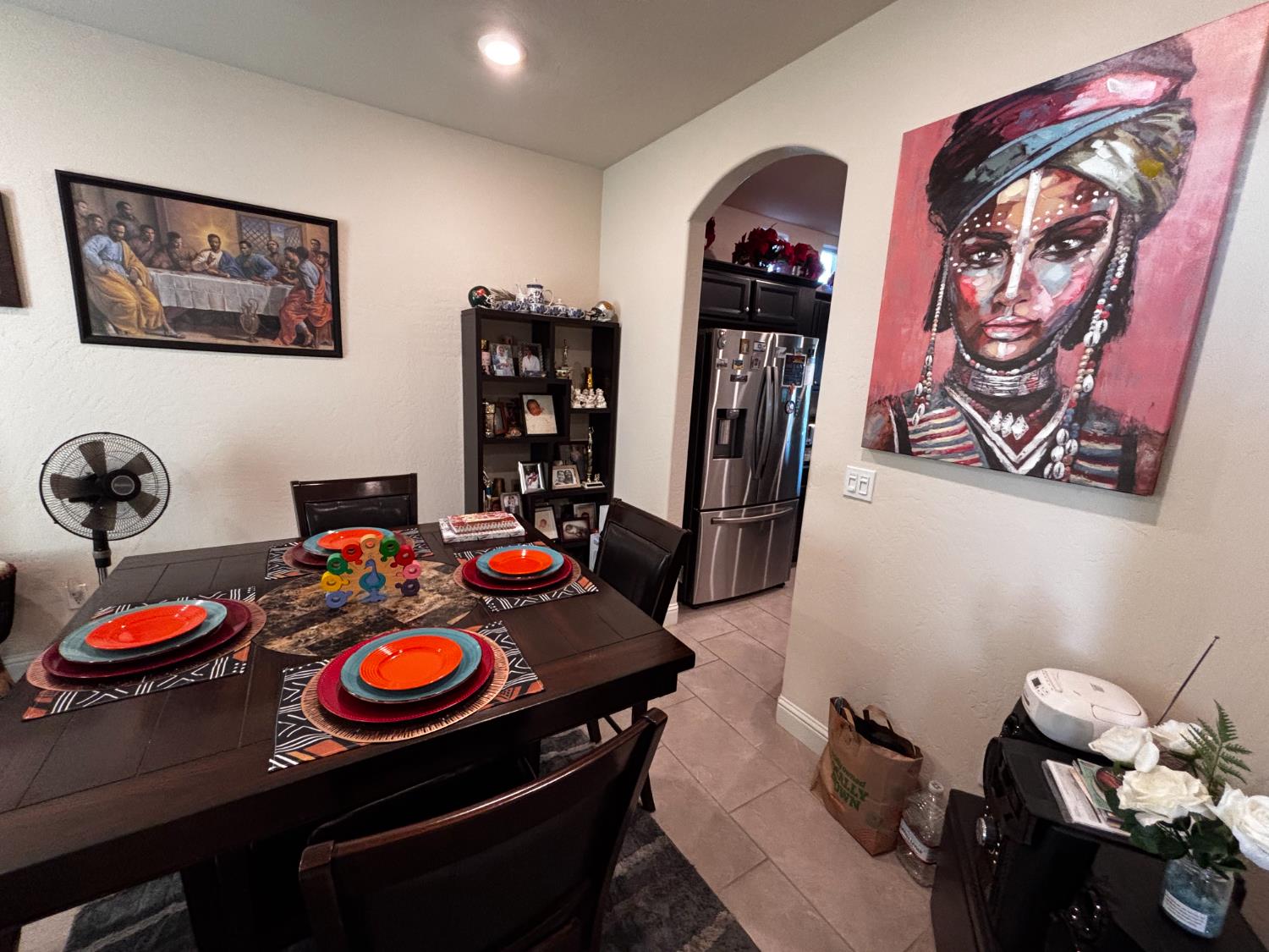 1614 N Barcus Ave, Fresno, CA 93722