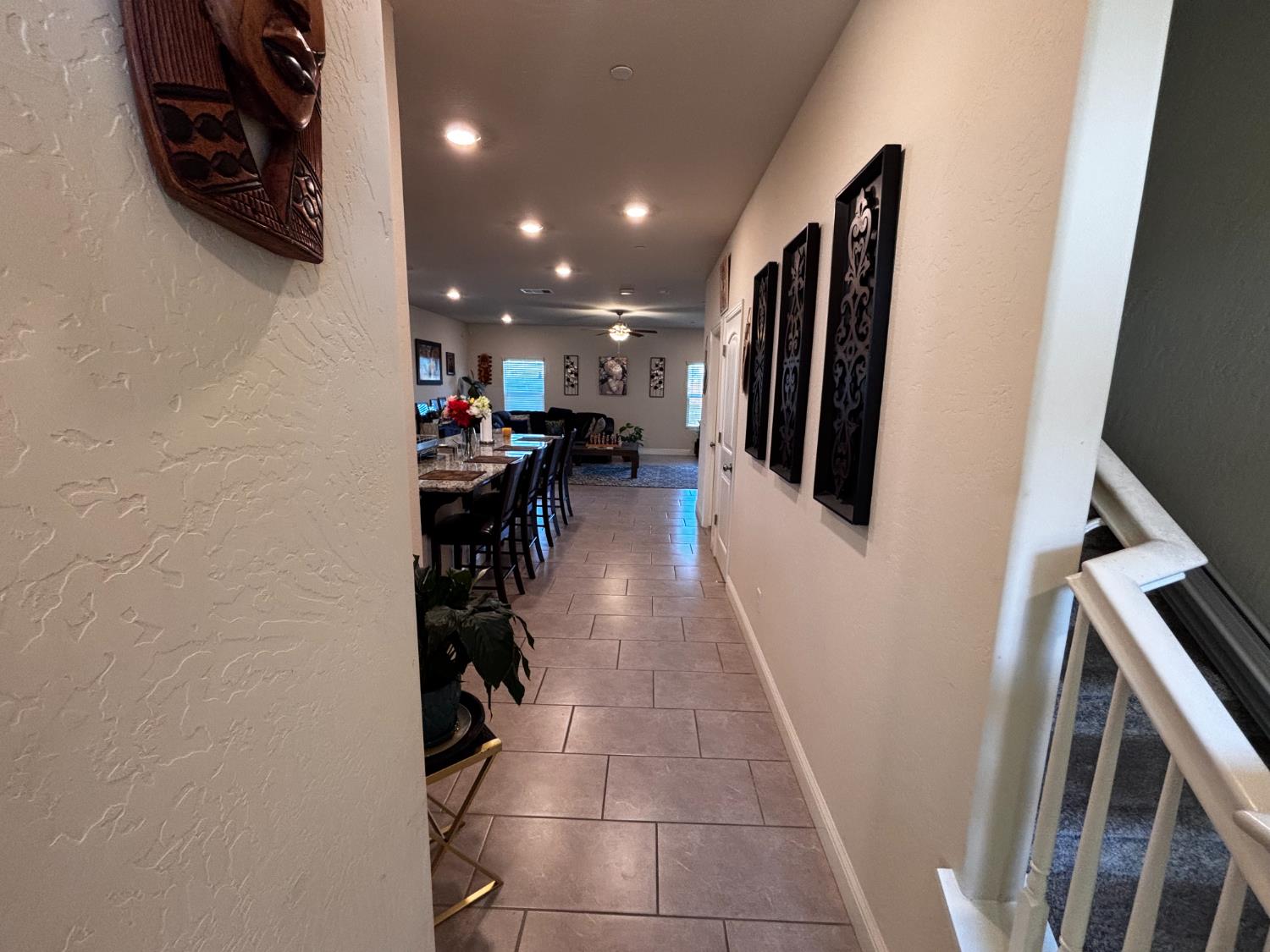 1614 N Barcus Ave, Fresno, CA 93722