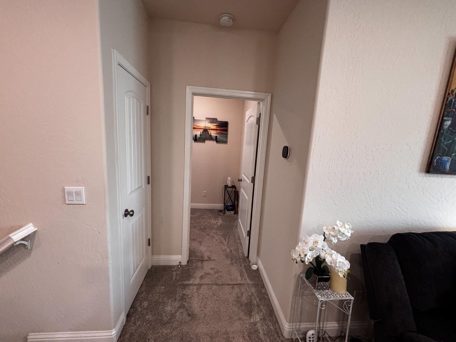 1614 N Barcus Ave, Fresno, CA 93722