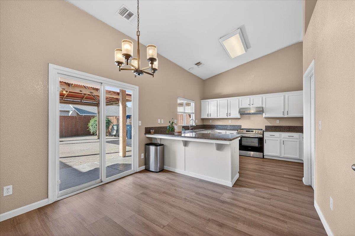 6623 E Alta Ave, Fresno, CA 93727