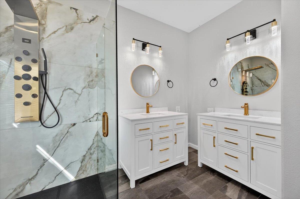 6623 E Alta Ave, Fresno, CA 93727