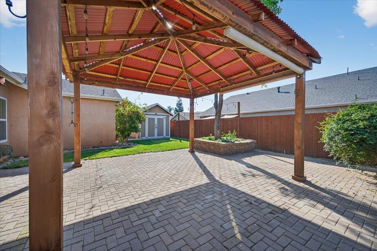 6623 E Alta Ave, Fresno, CA 93727