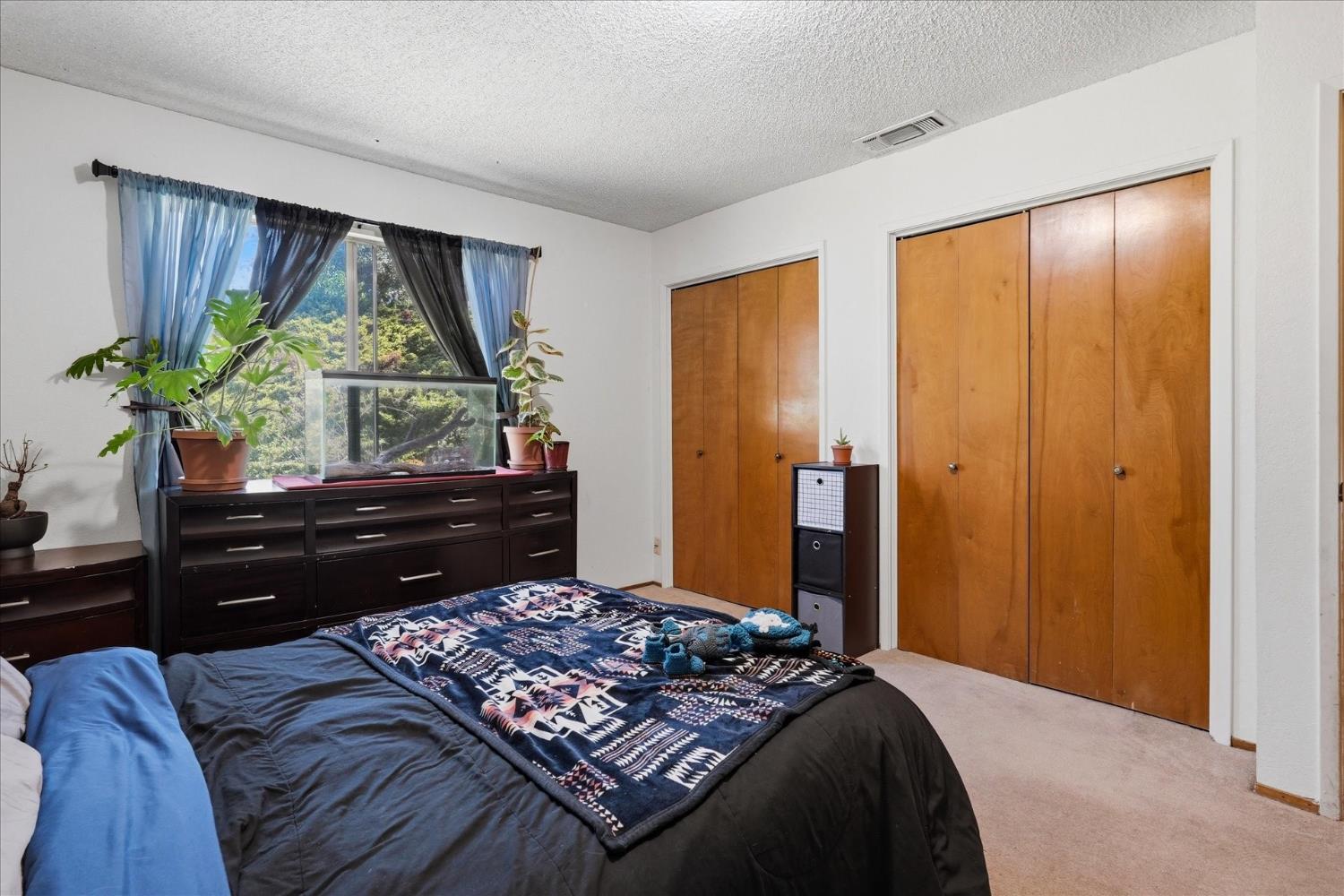 40888 Goldside Dr, Oakhurst, CA 93644