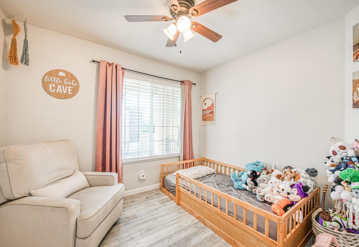 7502 N Trellis, Fresno, CA 93720