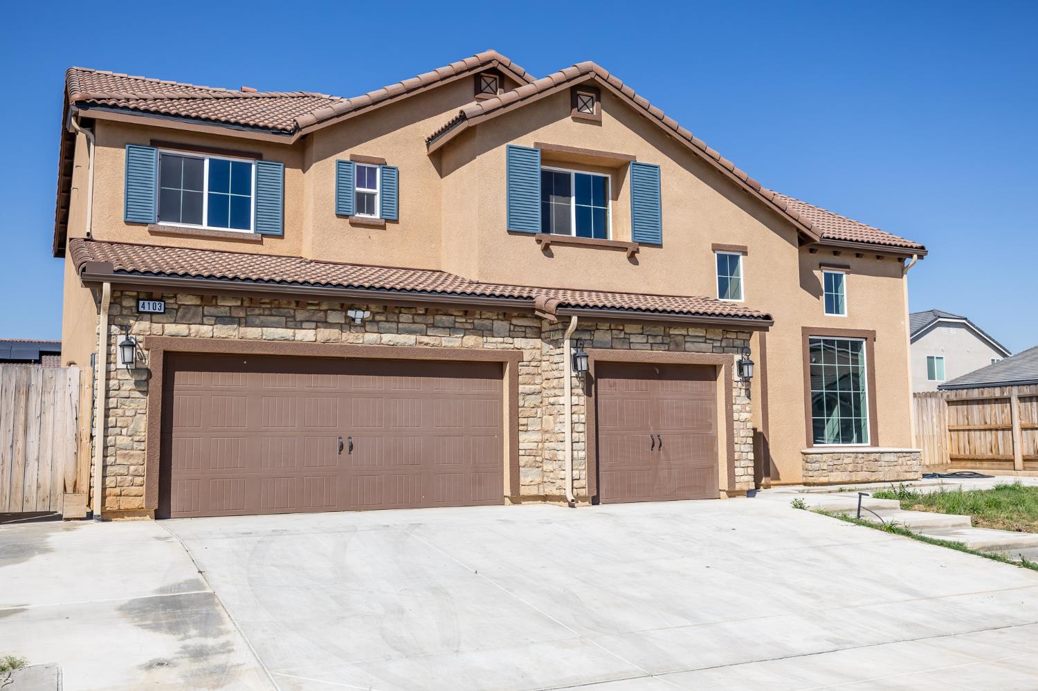 4103 Keats Ave, Clovis, CA 93619