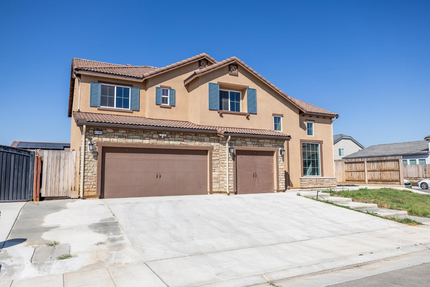 4103 Keats Ave, Clovis, CA 93619