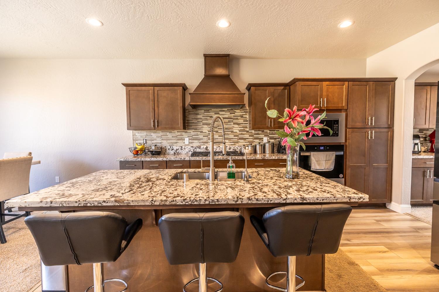 4103 Keats Ave, Clovis, CA 93619