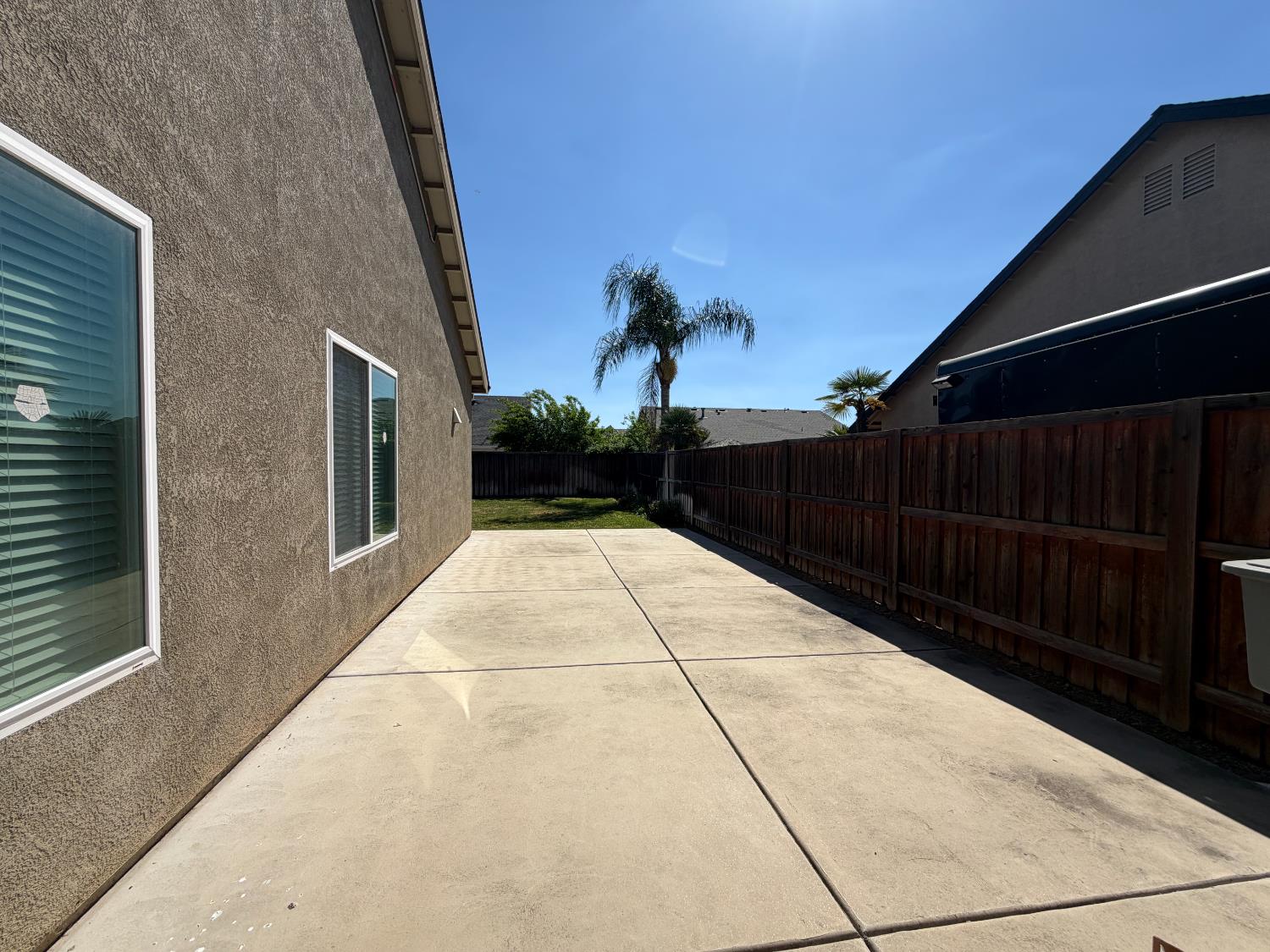 548 W Serena Ave, Clovis, CA 93619