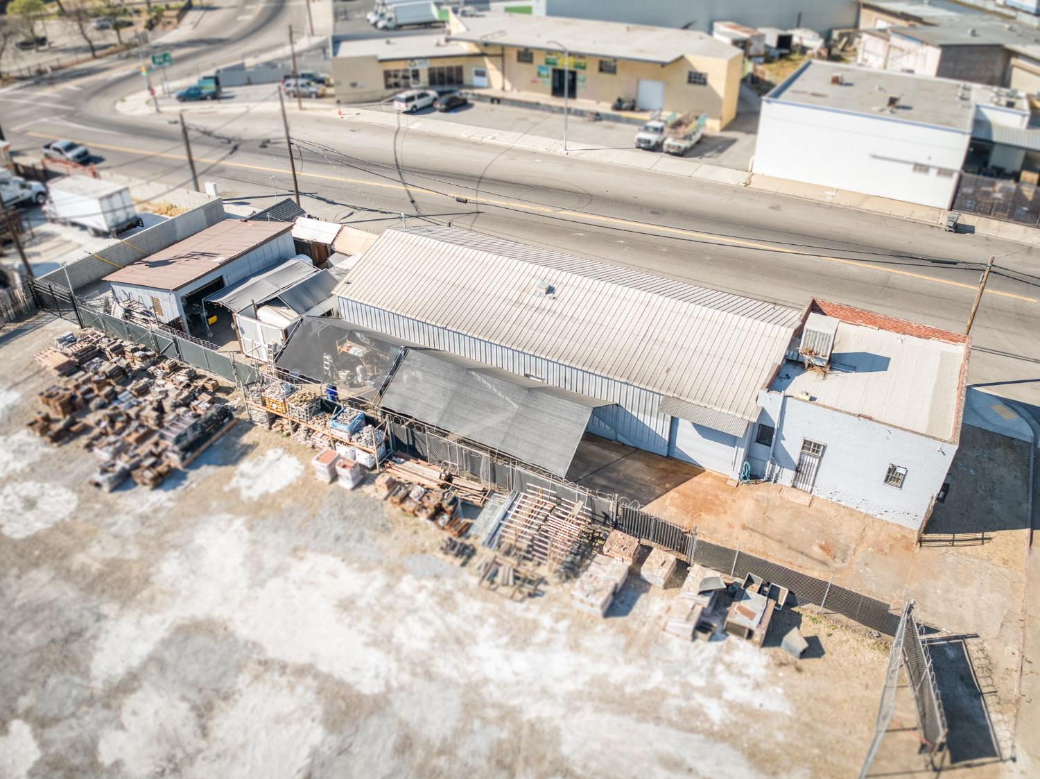 2748 E Hamilton Ave, Fresno, CA 93721