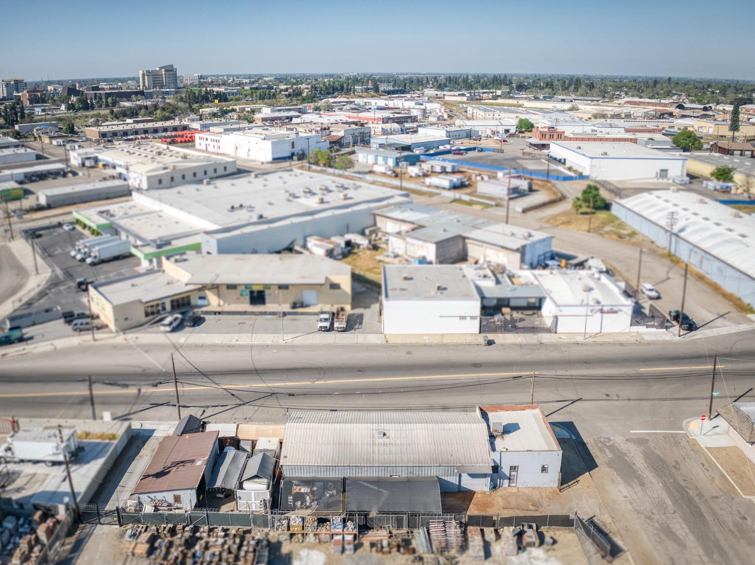 2748 E Hamilton Ave, Fresno, CA 93721