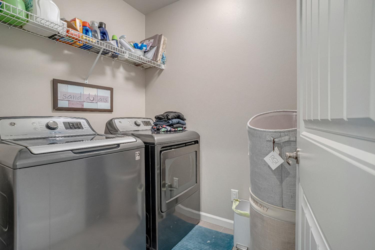 637 Soledad Ave, Clovis, CA 93619