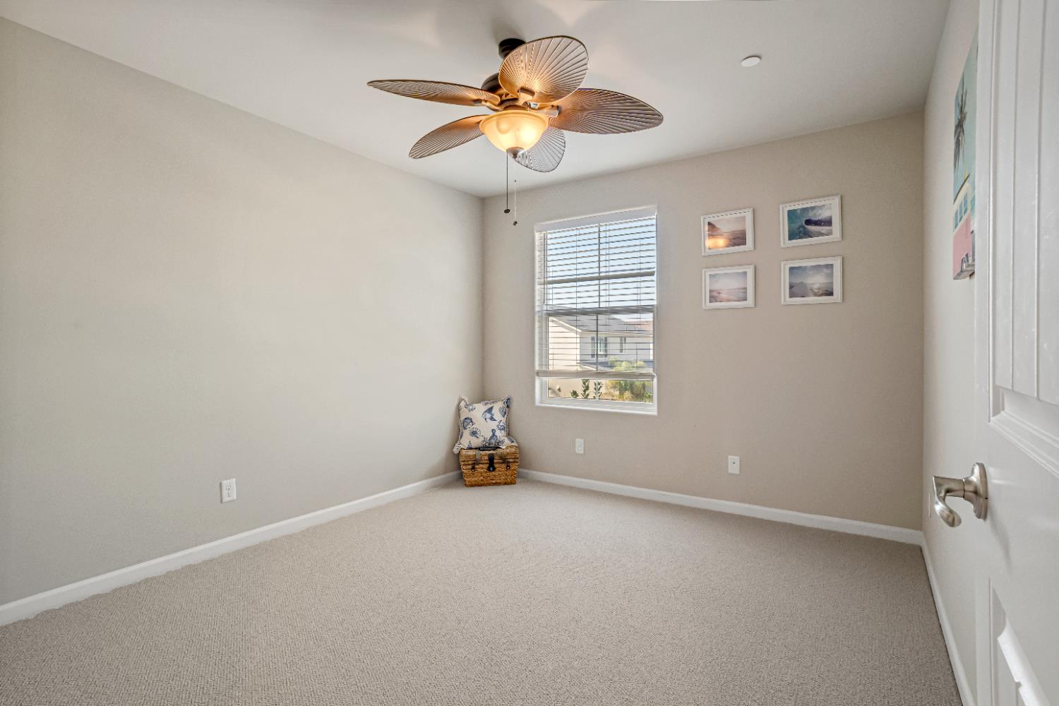 637 Soledad Ave, Clovis, CA 93619