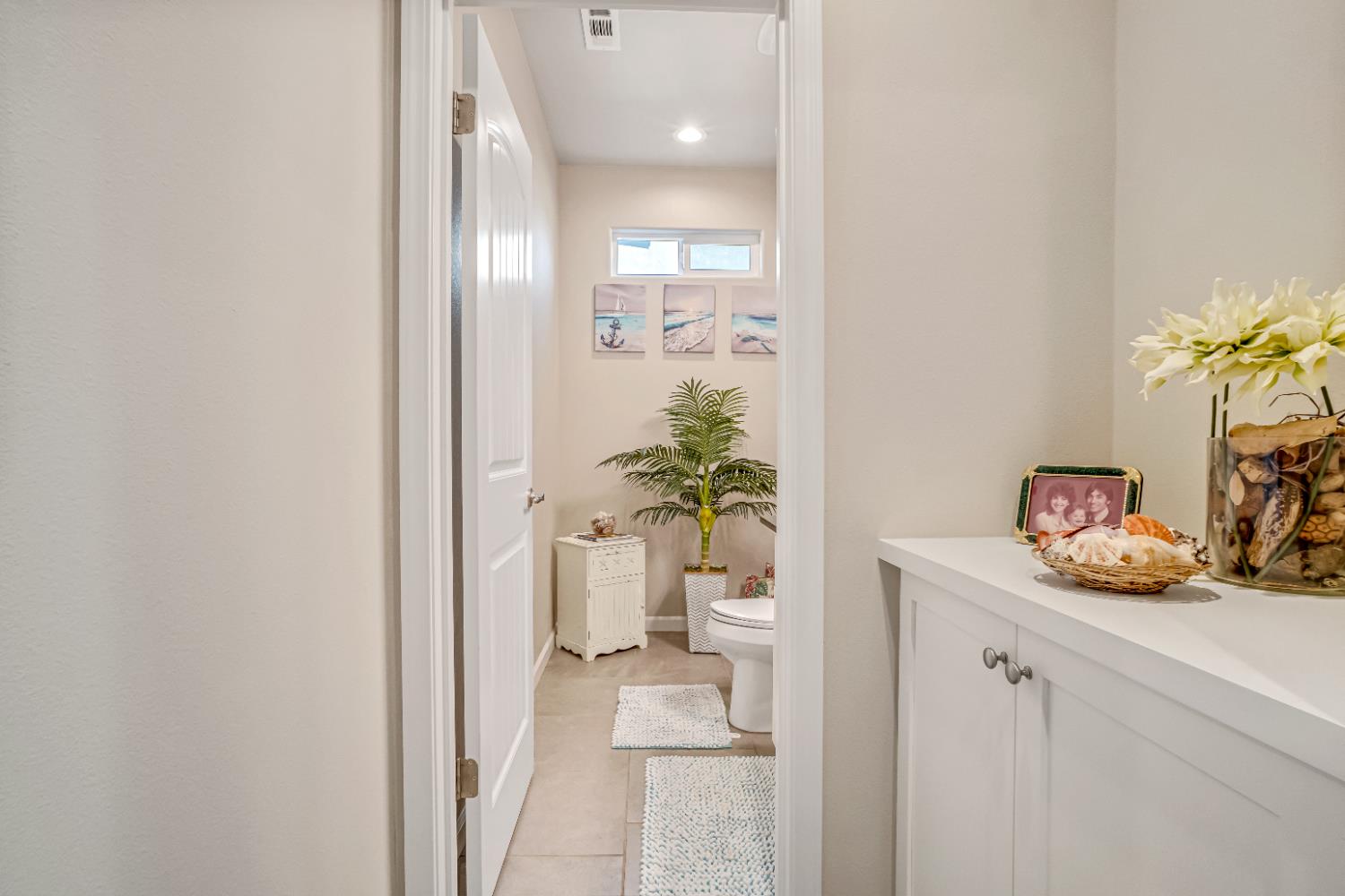 637 Soledad Ave, Clovis, CA 93619