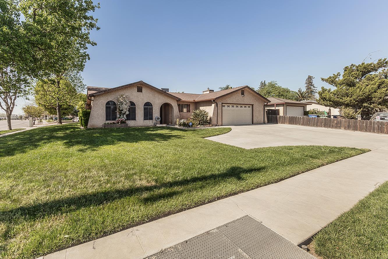 5287 N Gates Ave, Fresno, CA 93722