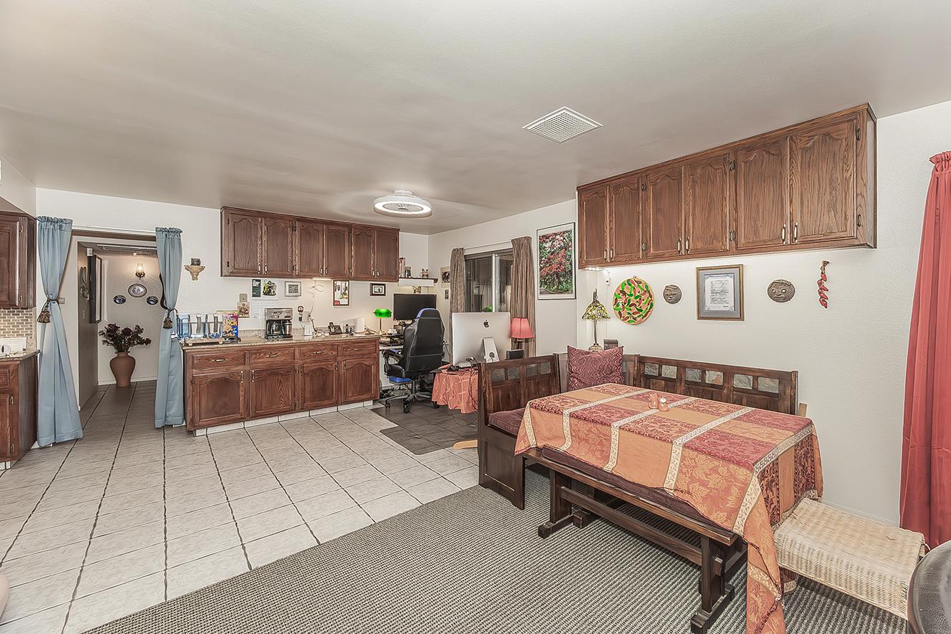 5287 N Gates Ave, Fresno, CA 93722