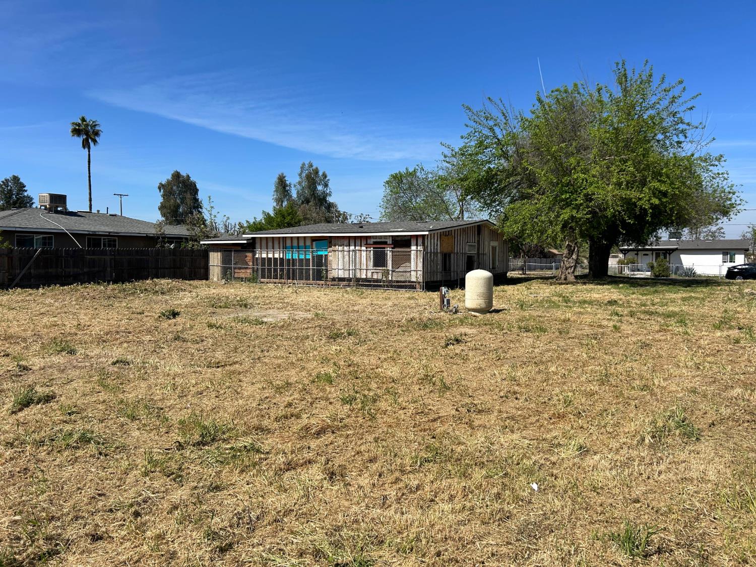 3243 W Beran Way, Fresno, CA 93706