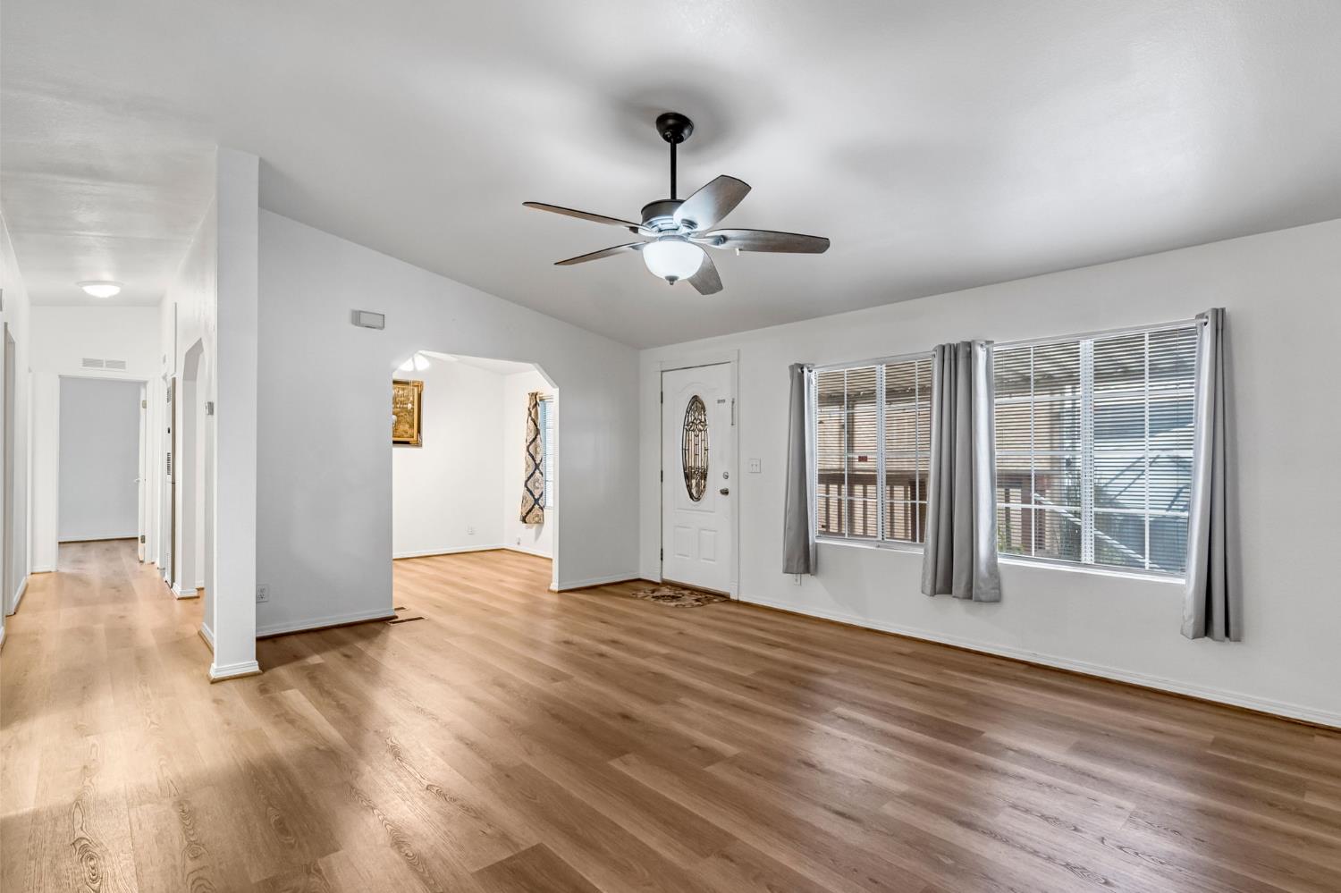 1218 E Cleveland Ave #142, Madera, CA 93638