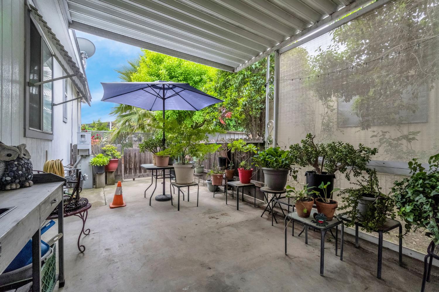 1218 E Cleveland Ave #142, Madera, CA 93638