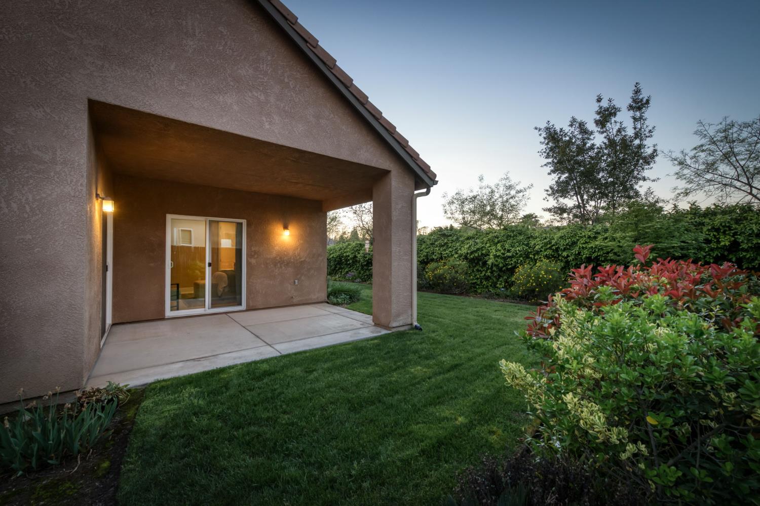 10687 N Tea Party Ln, Fresno, CA 93730