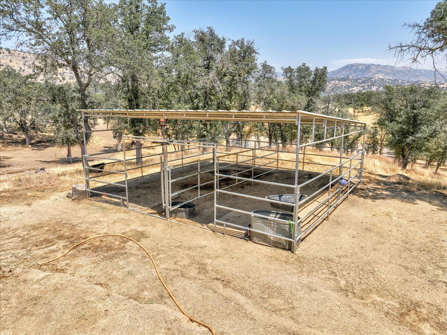 14982 N Morgan Canyon Rd, Prather, CA 93651