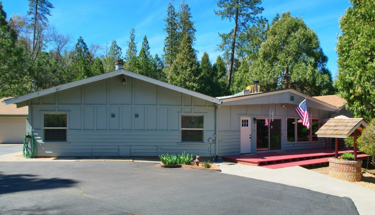 6242 State Highway 140, Mariposa, CA 95338