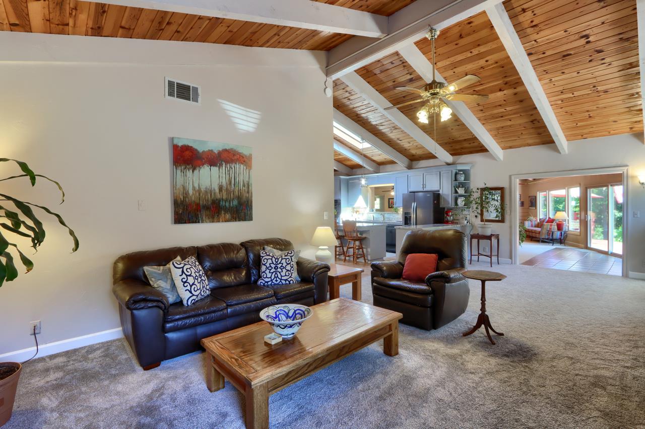 6242 State Highway 140, Mariposa, CA 95338