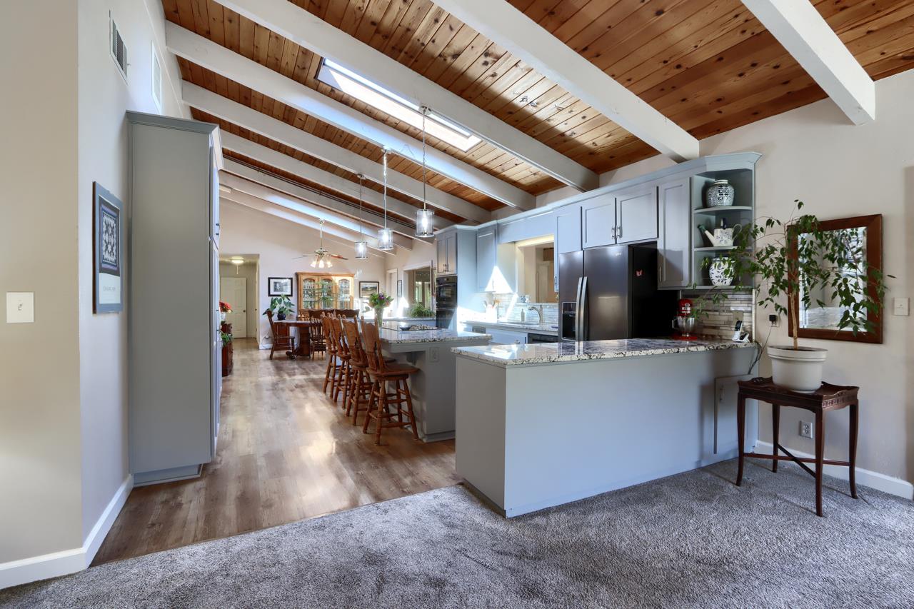 6242 State Highway 140, Mariposa, CA 95338