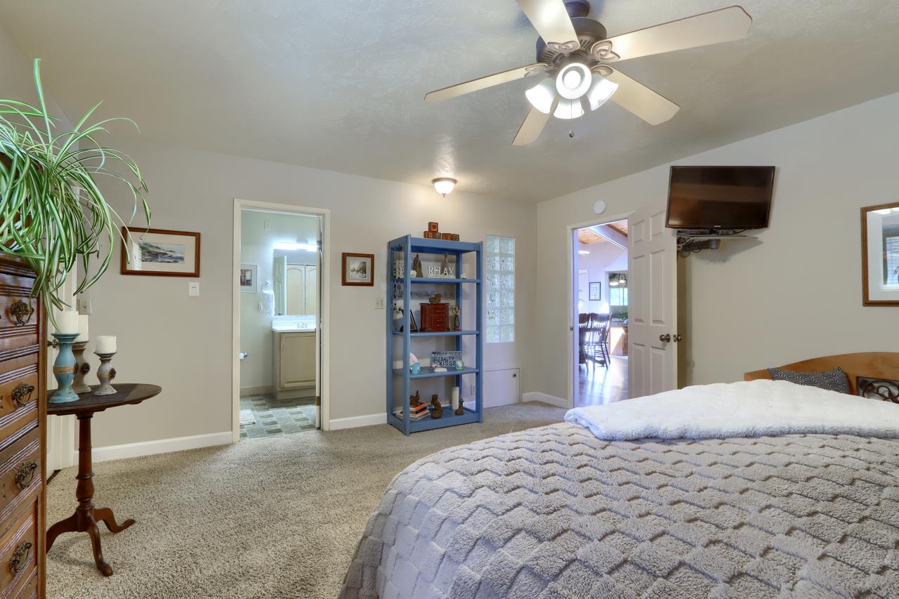 6242 State Highway 140, Mariposa, CA 95338