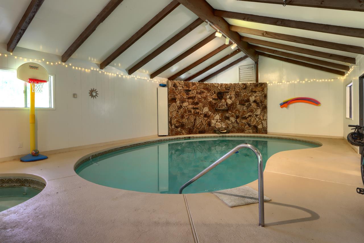 6242 State Highway 140, Mariposa, CA 95338