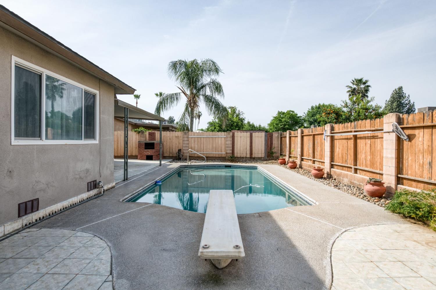 1314 Ezie Ave, Clovis, CA 93611